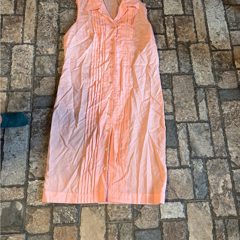 NPC Fashions 1960s Peach Sleeveless Collared Neckline Dress